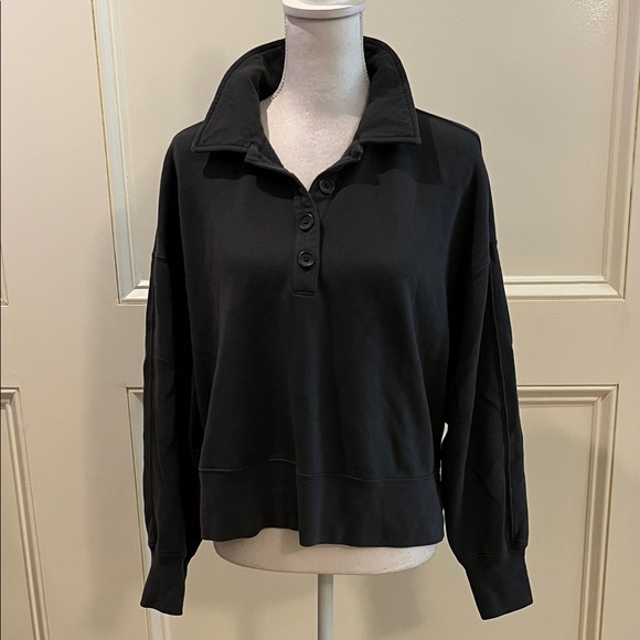 Abercrombie & Fitch Tops - Abercrombie & Fitch Gray Button-Up Sweatshirt